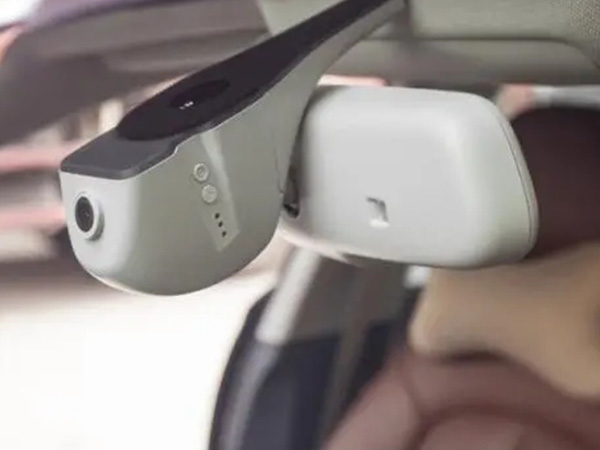 行车记录仪摄像感应保护镜片